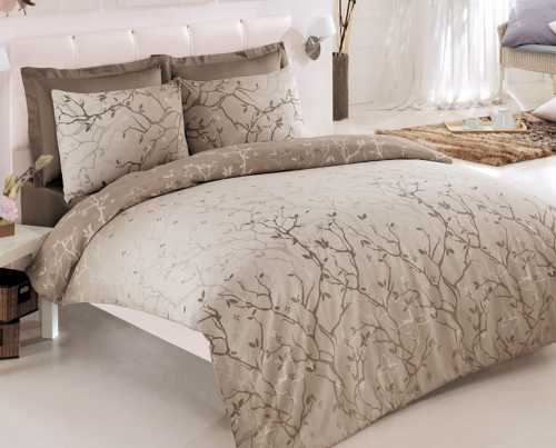 Тщательно проверяйте прочность швов, отсутствие дырок