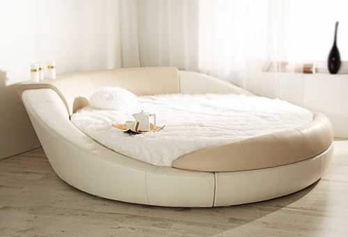 Также считается семейным вариантом, им можно укрыть двух человек, но больший размер будет все же комфортней