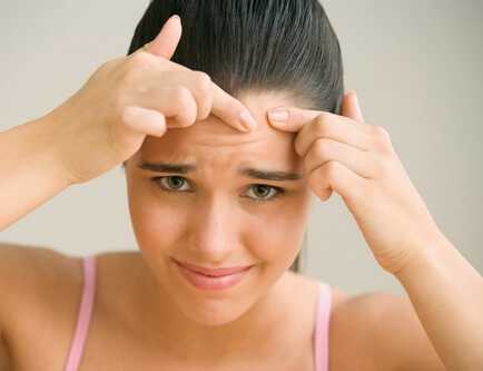 Как быстро подействуют дрожжи, сказать сложно, но чтобы избавиться от угрей на лице, потребуется провести процедуры в домашних условиях