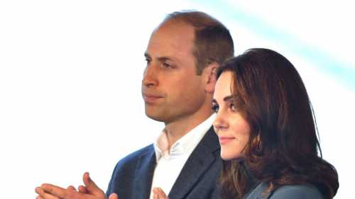 Двойняшки станут пятыми и шестыми в очереди на престол после сына королевы