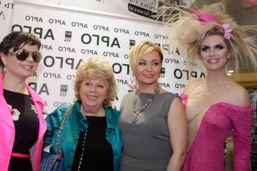 Стоимость получилась руб вместо Я подумала, что это очень удобно, что сразу все расписали и предупредили и я довольная ждала своего маникюра