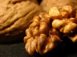 Чем полезен грецкий орех