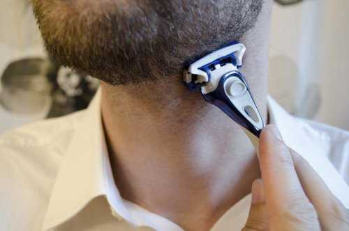 К чему снится борода, отращивать бороду, брить