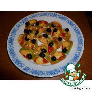 Такая закуска на чипсах подойдет на любой праздничный стол