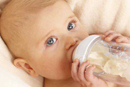 Курящие женщины губят здоровье не только детей,