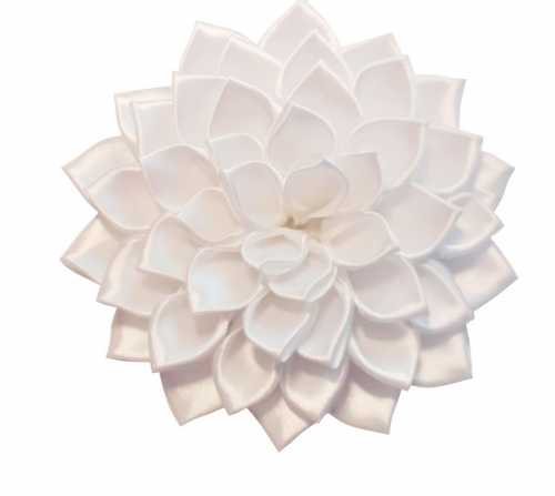 Георгин из атласных лент своими руками