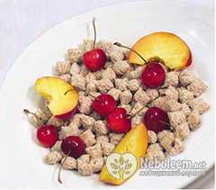 Диетический суп из сельдерея с фрикадельками