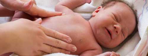 В этом случае помимо обычных домашних методов избавления малыша от коликможет помочь лекарственный препарат