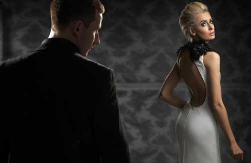 Как привлечь внимание мужчины