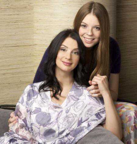 За последние несколько лет он сильно похудел и стал выглядеть лет на десять моложе , Вам может быть интересно