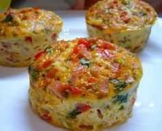 Количество масла должно быть таким, чтобы покрыть дно сковороды слоем в миллиметра