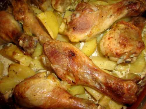 Куриные ножки с картошкой в духовке в рукаве, фольге и в горшочке